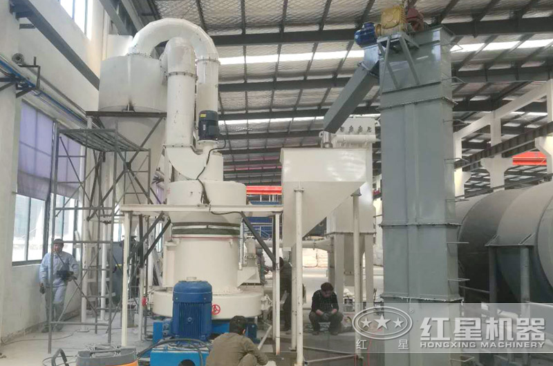 雷蒙磨粉機(jī)可以將鋁礬土磨成250目的細(xì)粉嗎？怎樣調(diào)雷蒙磨粉子粗細(xì)？