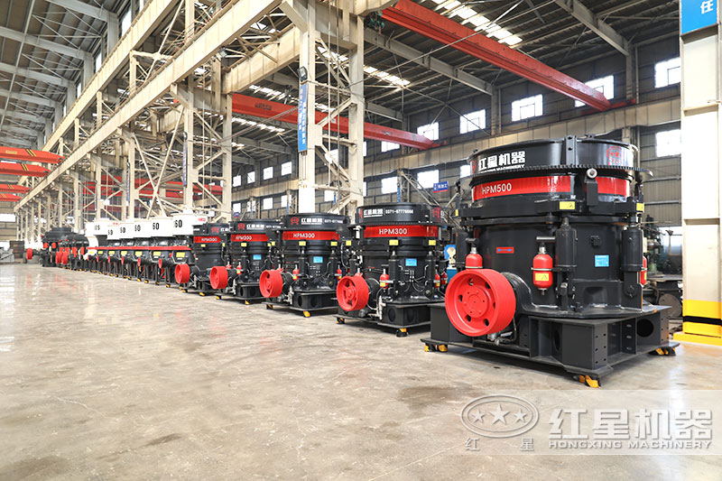 圓錐破型號(hào)多，PYD2200型更受歡迎
