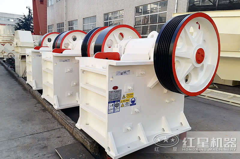 小型碎石機(jī)器有哪些？多少錢一臺(tái)？